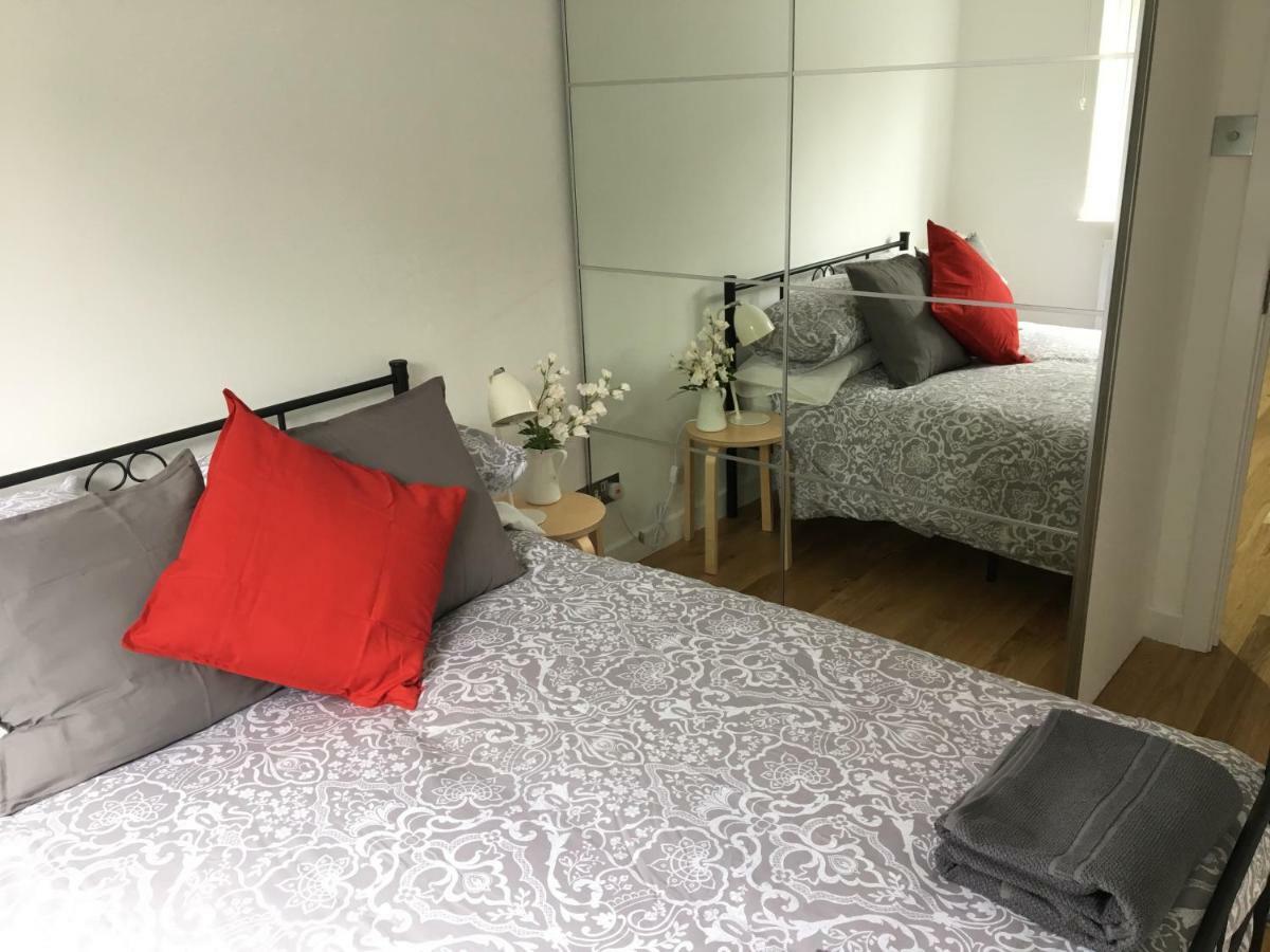 شقة Perfect Modern Base Near All Attractions لندن المظهر الخارجي الصورة